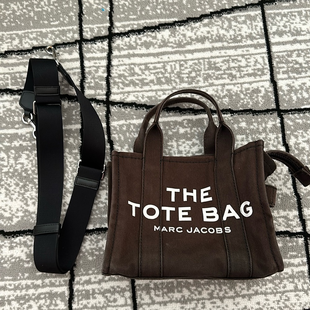 Marc Jacobs small tote bag, chocolate brown, with strap, org. $175